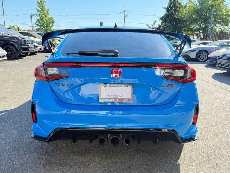2023 Honda FL5 Civic Type R - Image 5 of 15