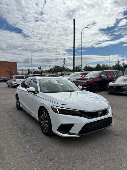 2023 Honda Civic 11th Gen - Image 2 of 17