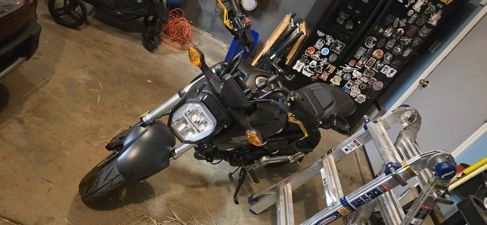 2023 Honda Motorcycles - Image 2 of 6