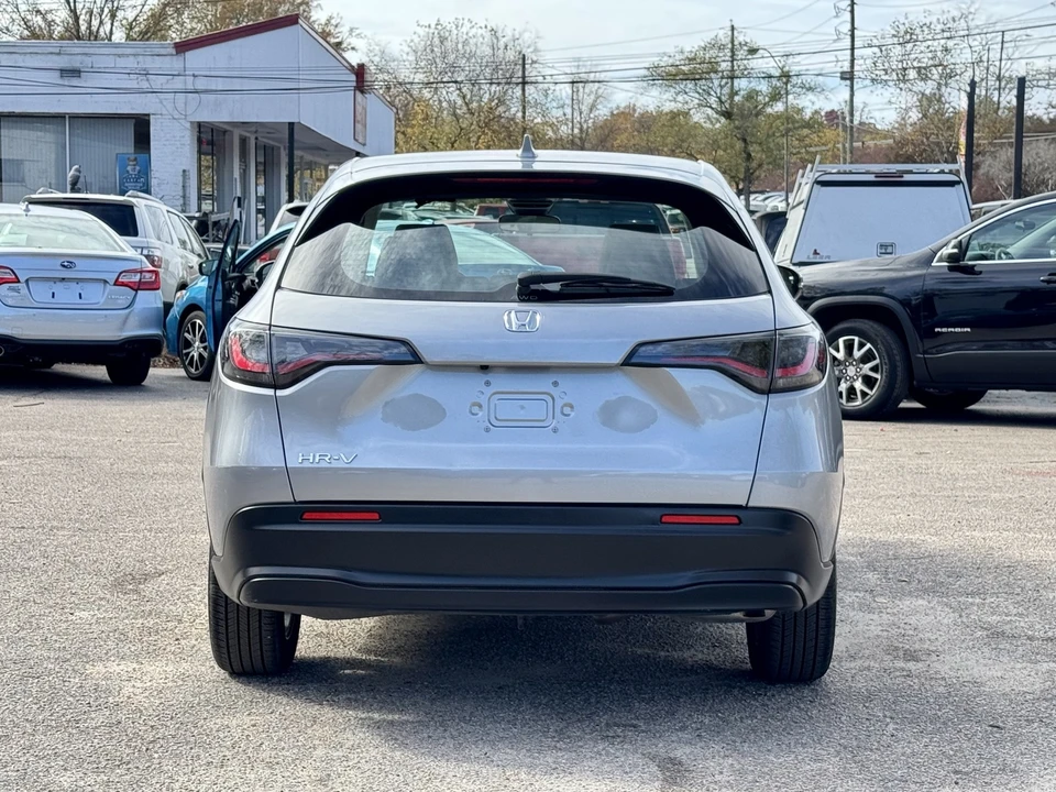 2023 Honda HR-V 3rd Gen - Image 6 of 18