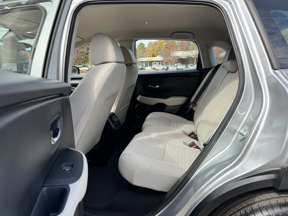 2023 Honda HR-V 3rd Gen - Image 10 of 18