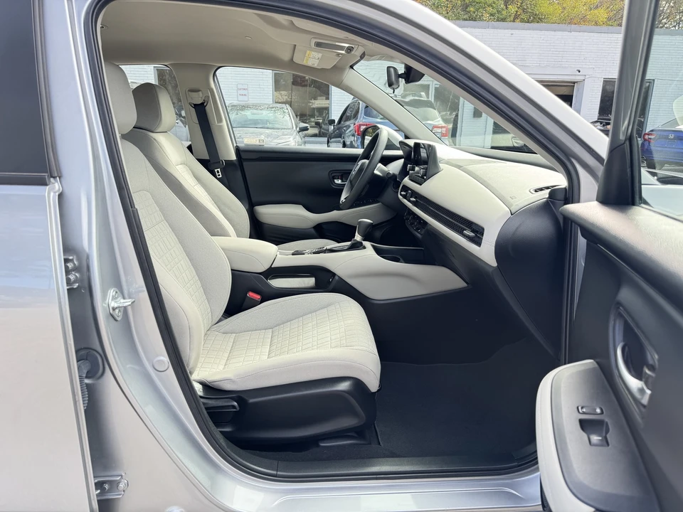 2023 Honda HR-V 3rd Gen - Image 11 of 18