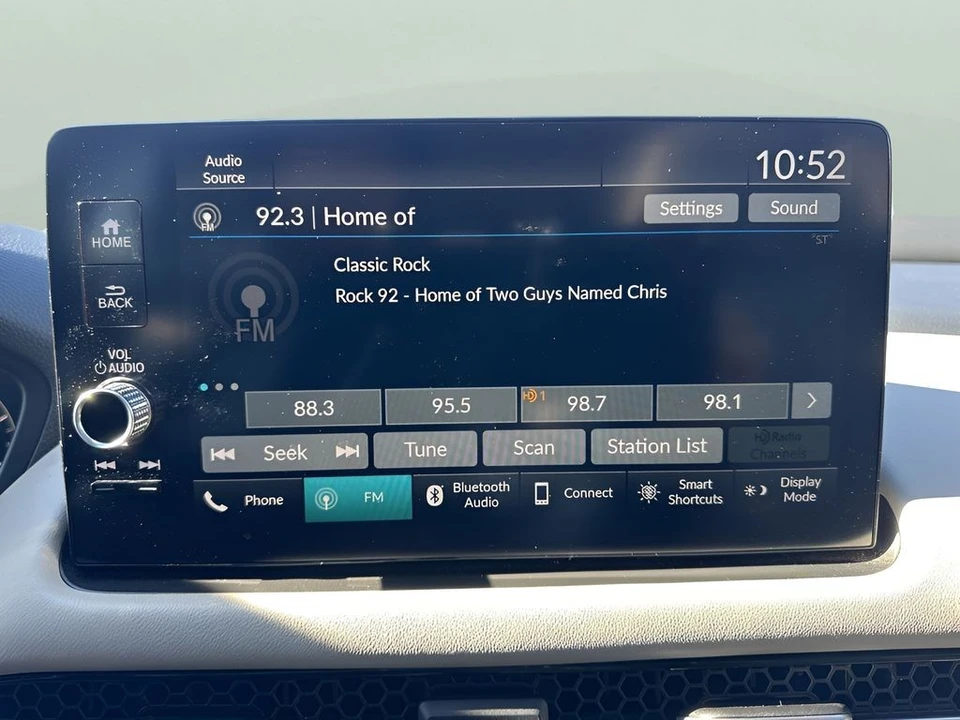 2023 Honda HR-V 3rd Gen - Image 18 of 21