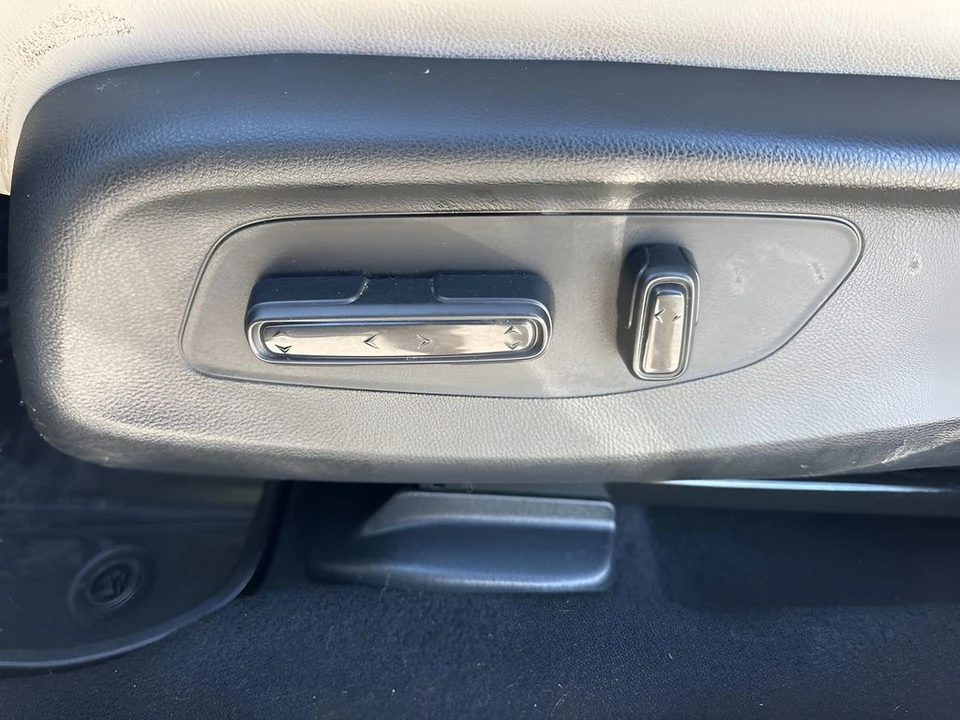 2023 Honda HR-V 3rd Gen - Image 10 of 12