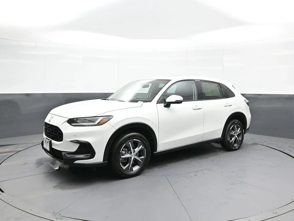 2023 Honda HR-V 3rd Gen - Image 10 of 12