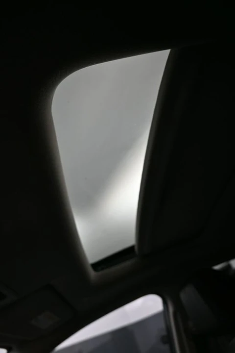 2023 Honda HR-V 3rd Gen - Image 18 of 21