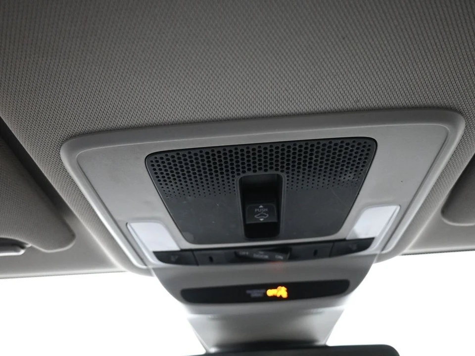 2023 Honda HR-V 3rd Gen - Image 17 of 21