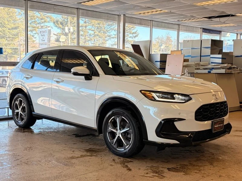 2023 Honda HR-V 3rd Gen - Image 6 of 12