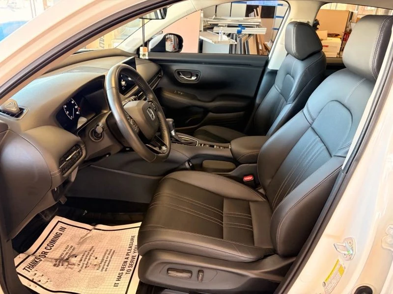 2023 Honda HR-V 3rd Gen - Image 11 of 12