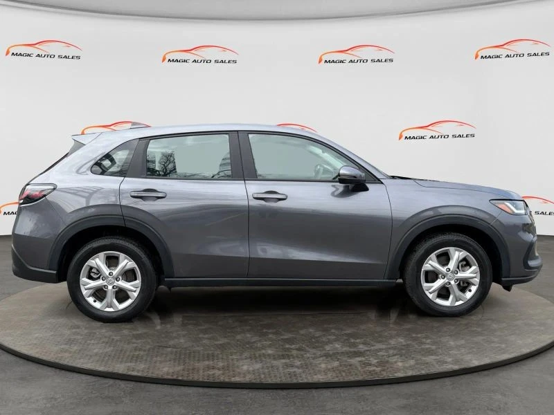 2023 Honda HR-V 3rd Gen - Image 6 of 12