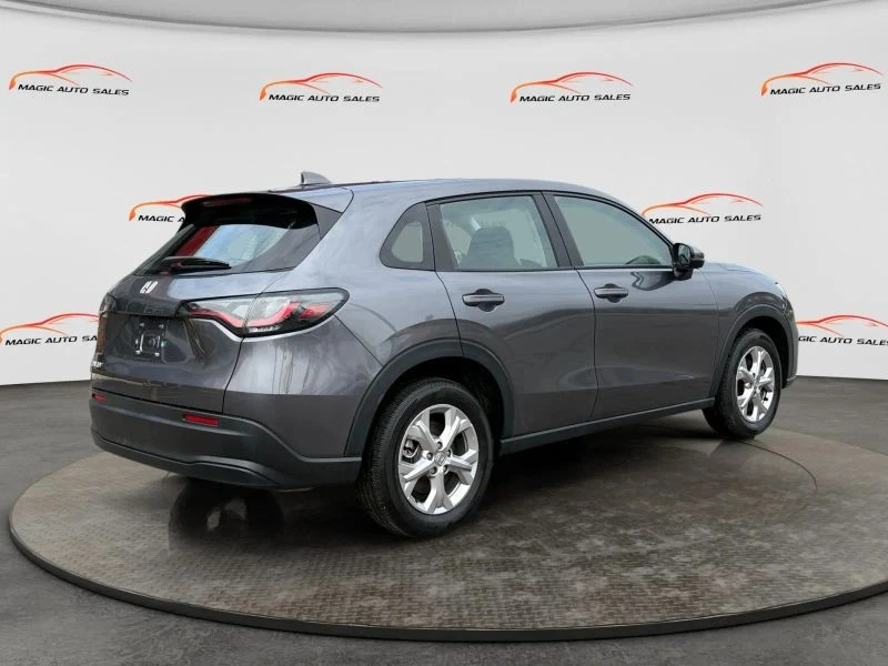 2023 Honda HR-V 3rd Gen - Image 10 of 12