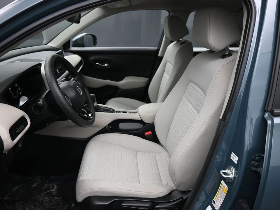 2023 Honda HR-V 3rd Gen - Image 18 of 21
