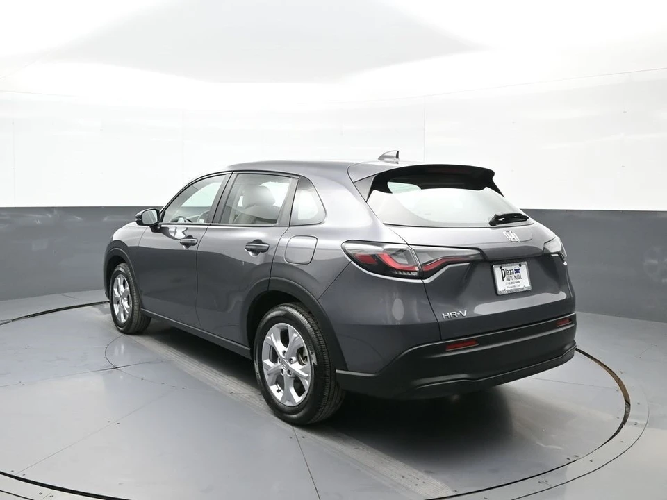 2023 Honda HR-V 3rd Gen - Image 8 of 12