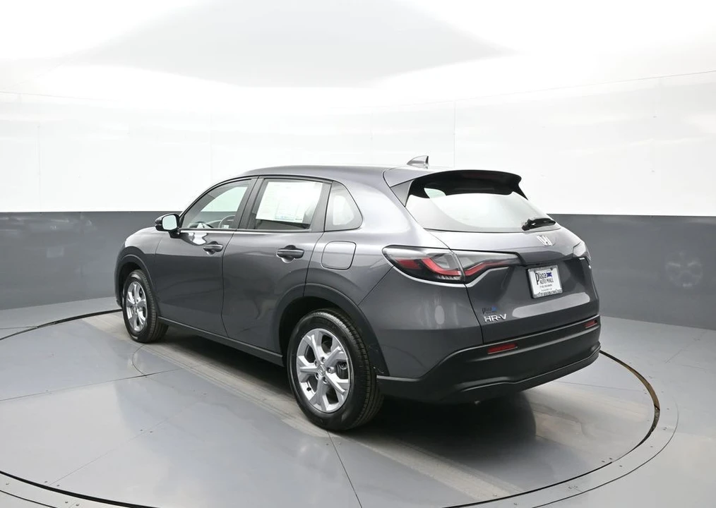 2023 Honda HR-V 3rd Gen - Image 8 of 21