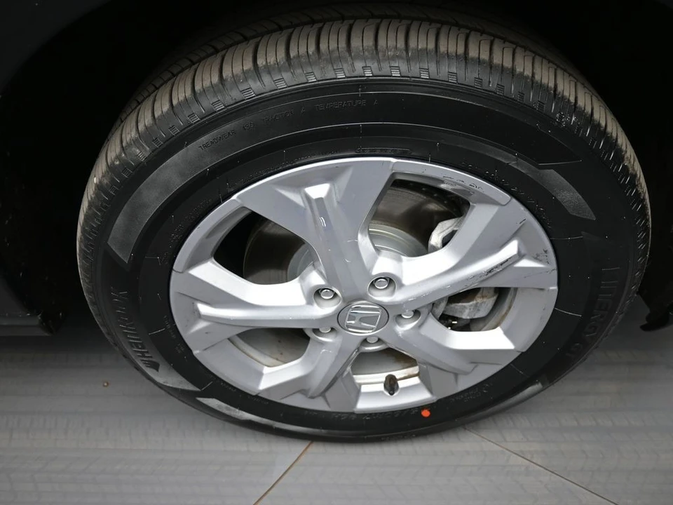 2023 Honda HR-V 3rd Gen - Image 13 of 21