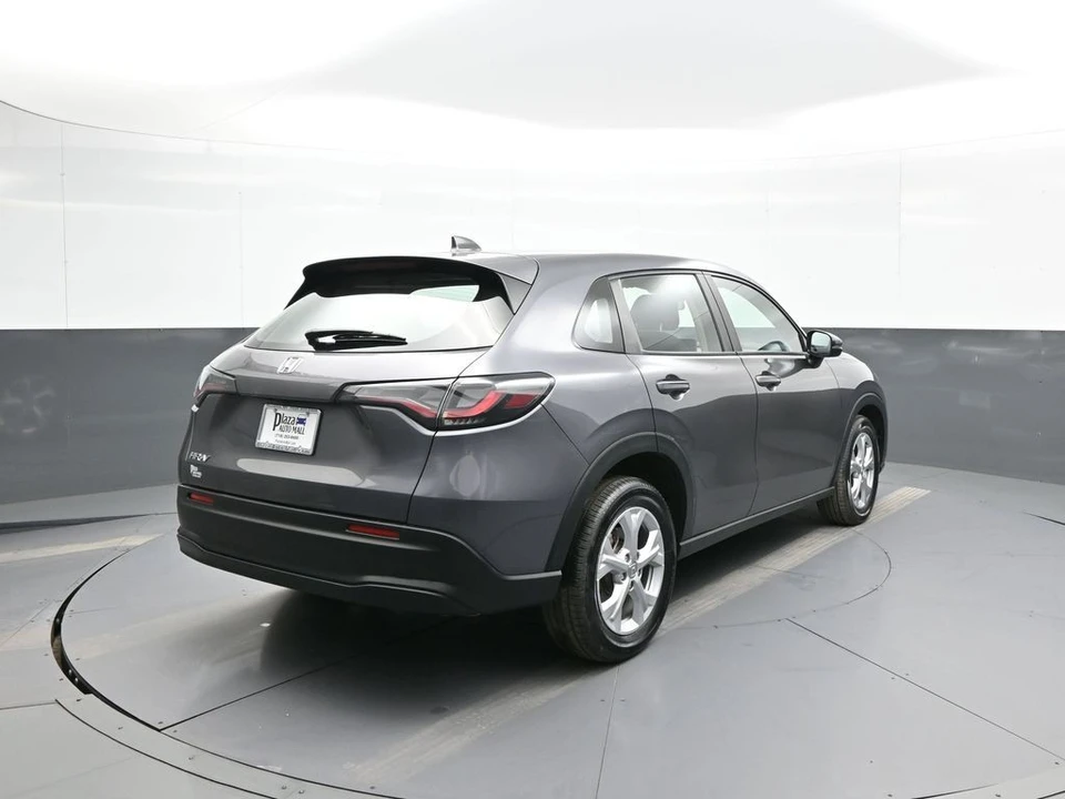 2023 Honda HR-V 3rd Gen - Image 6 of 12