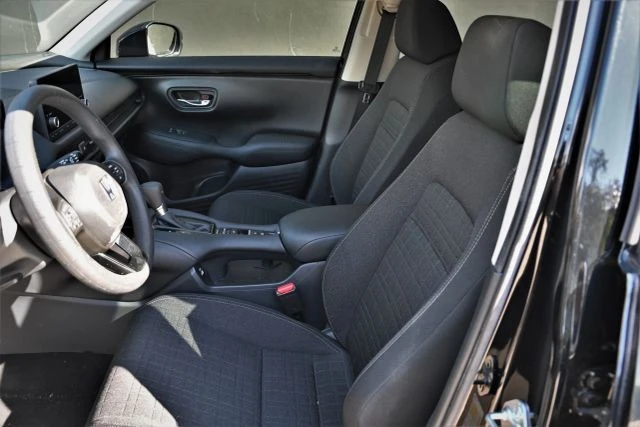 2023 Honda HR-V 3rd Gen - Image 11 of 16