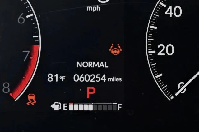 2023 Honda HR-V 3rd Gen - Image 8 of 17