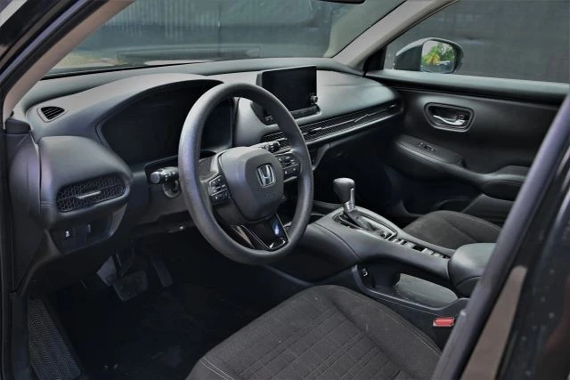 2023 Honda HR-V 3rd Gen - Image 10 of 17