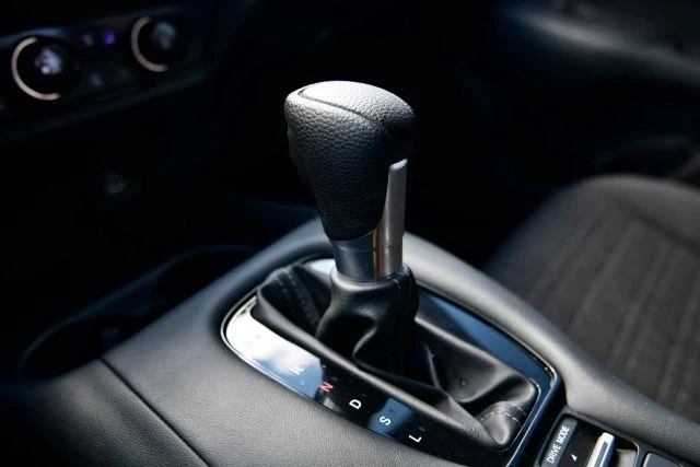 2023 Honda HR-V 3rd Gen - Image 20 of 21