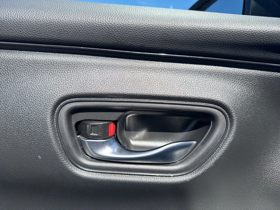 2023 Honda HR-V 3rd Gen - Image 10 of 21