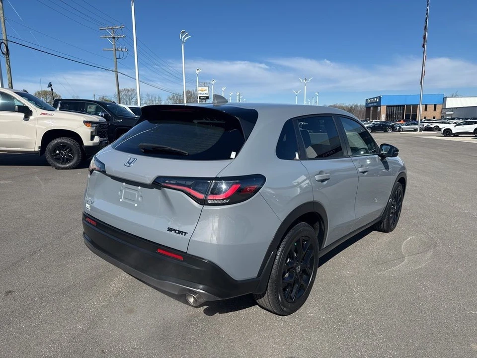 2023 Honda HR-V 3rd Gen - Image 5 of 21