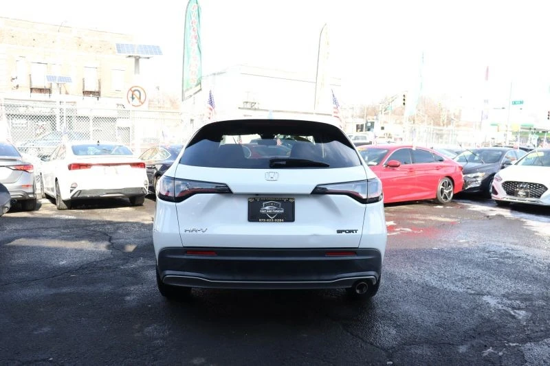 2023 Honda HR-V 3rd Gen - Image 6 of 12