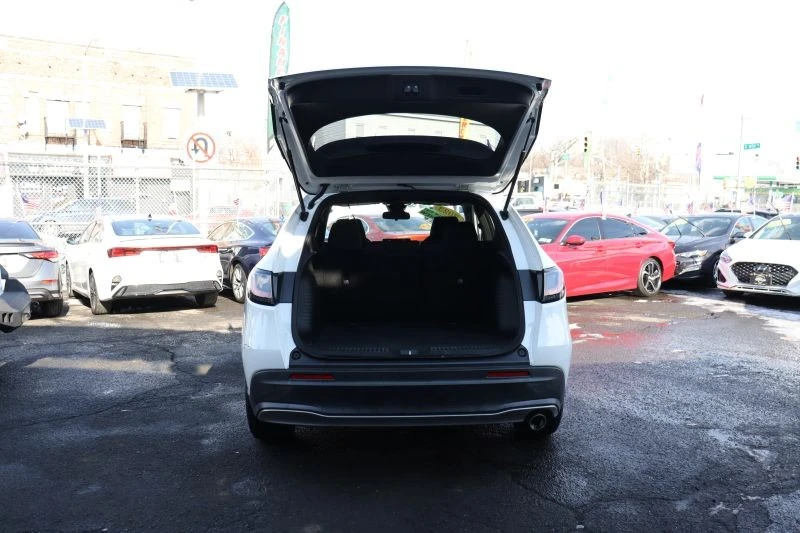 2023 Honda HR-V 3rd Gen - Image 7 of 12