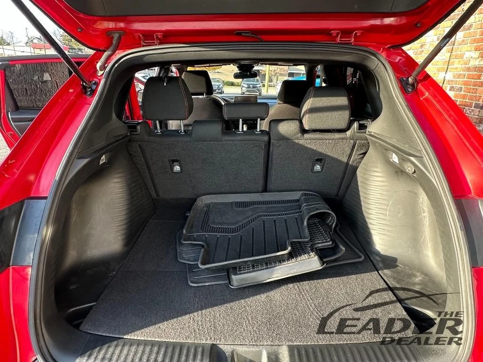 2023 Honda HR-V 3rd Gen - Image 9 of 16