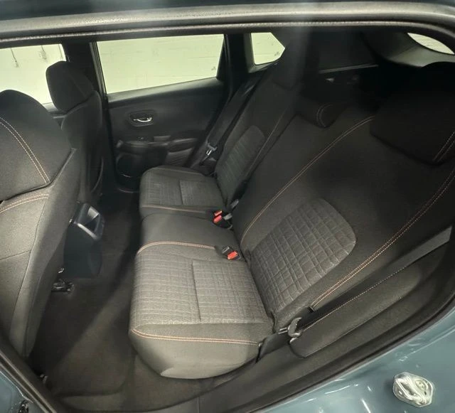 2023 Honda HR-V 3rd Gen - Image 10 of 21