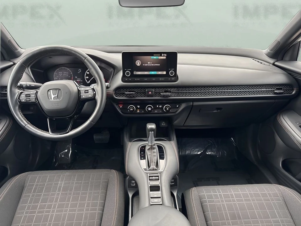 2023 Honda HR-V 3rd Gen - Image 11 of 12