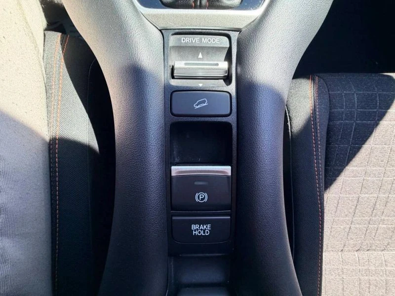 2023 Honda HR-V 3rd Gen - Image 9 of 12