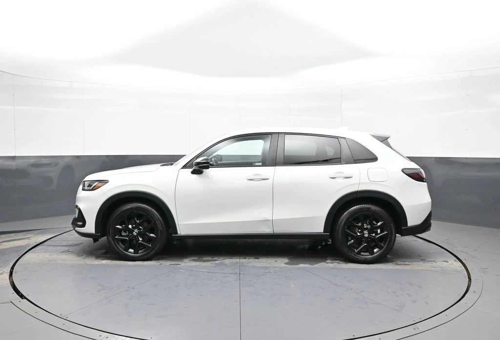 2023 Honda HR-V 3rd Gen - Image 9 of 12