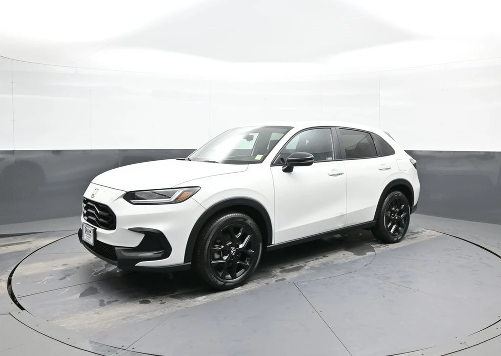 2023 Honda HR-V 3rd Gen - Image 10 of 12