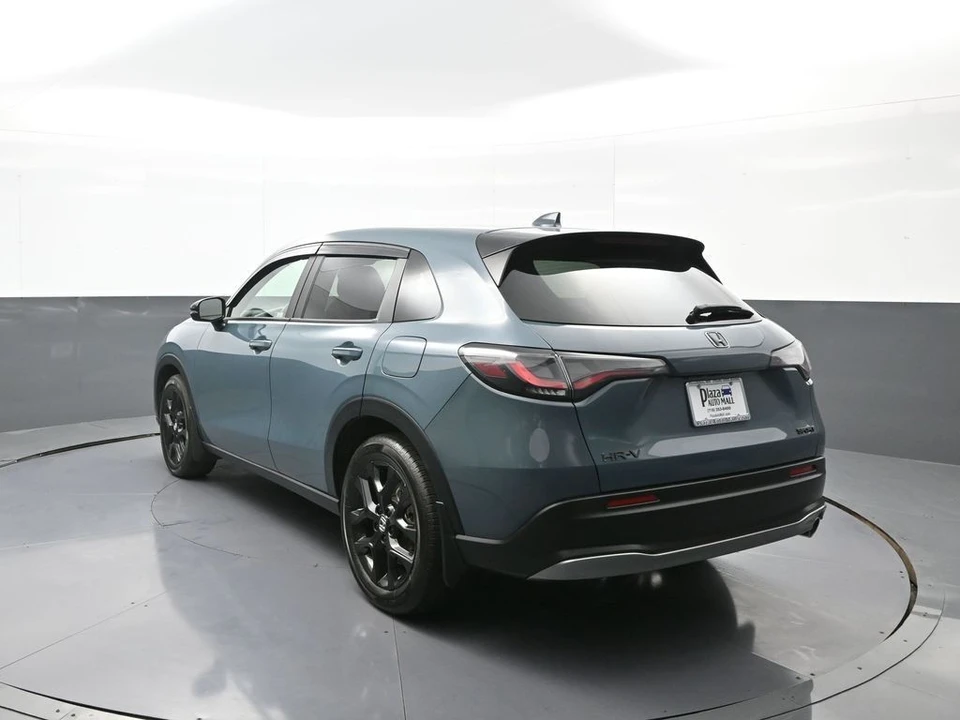 2023 Honda HR-V 3rd Gen - Image 8 of 21