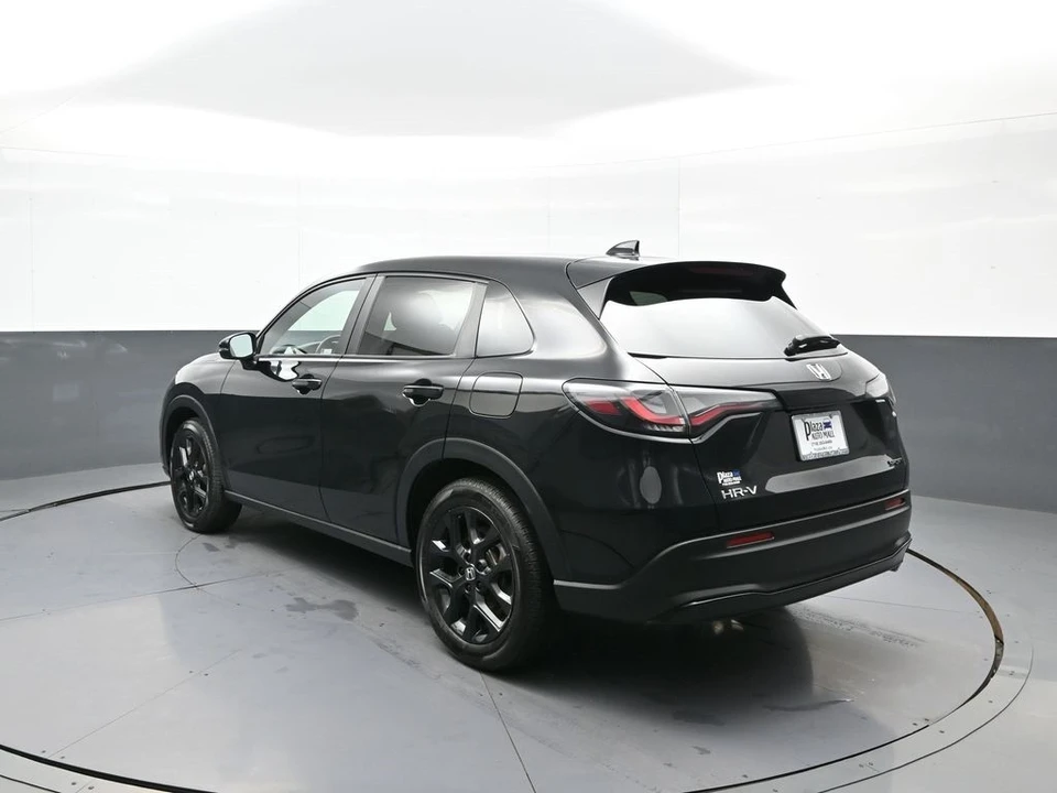 2023 Honda HR-V 3rd Gen - Image 8 of 12