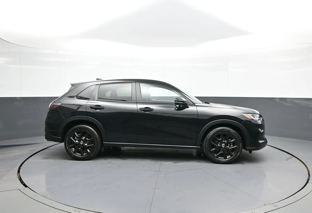 2023 Honda HR-V 3rd Gen - Image 5 of 12