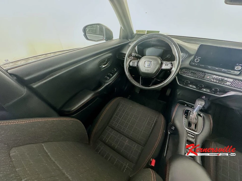 2023 Honda HR-V 3rd Gen - Image 9 of 21