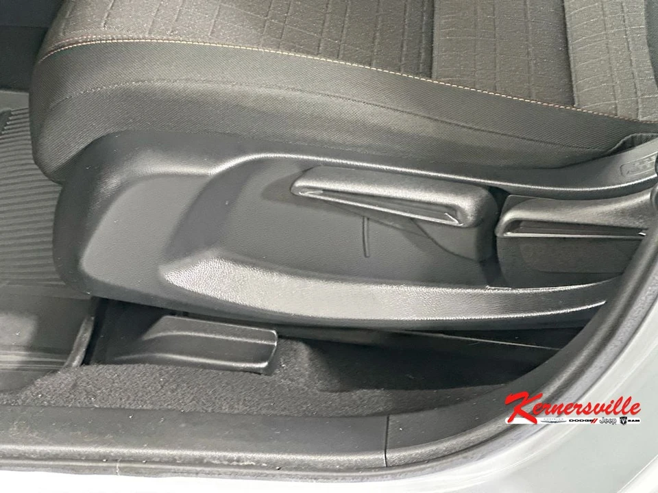 2023 Honda HR-V 3rd Gen - Image 21 of 21