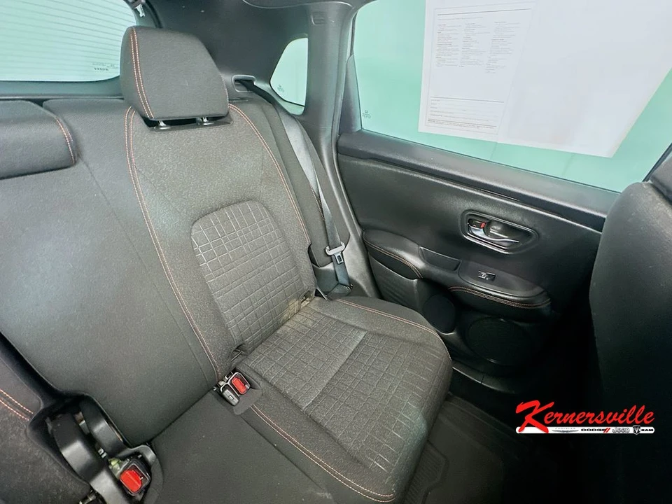 2023 Honda HR-V 3rd Gen - Image 14 of 21