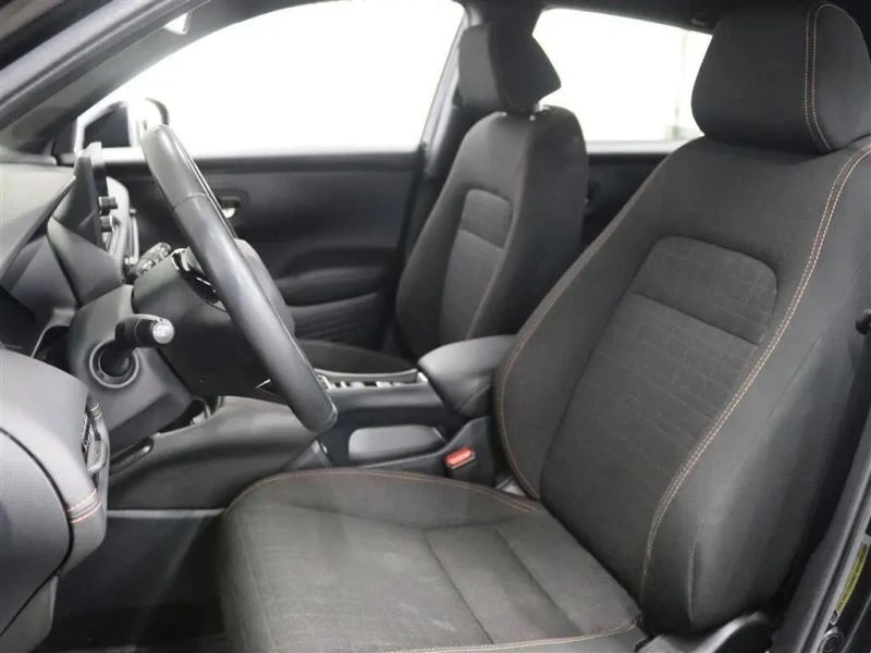 2023 Honda HR-V 3rd Gen - Image 9 of 12