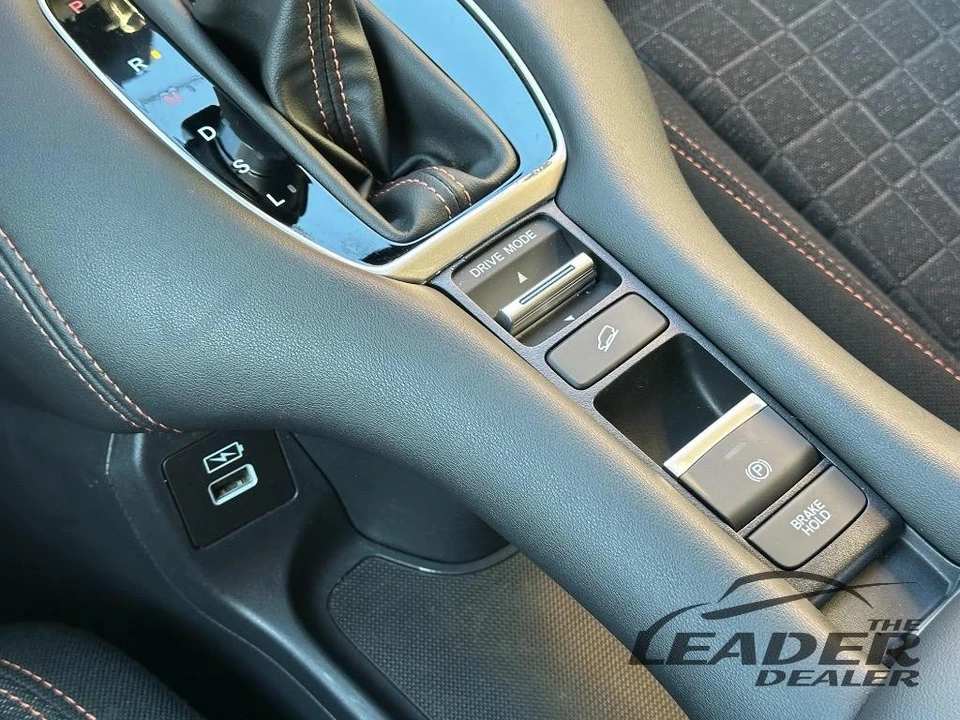 2023 Honda HR-V 3rd Gen - Image 16 of 17