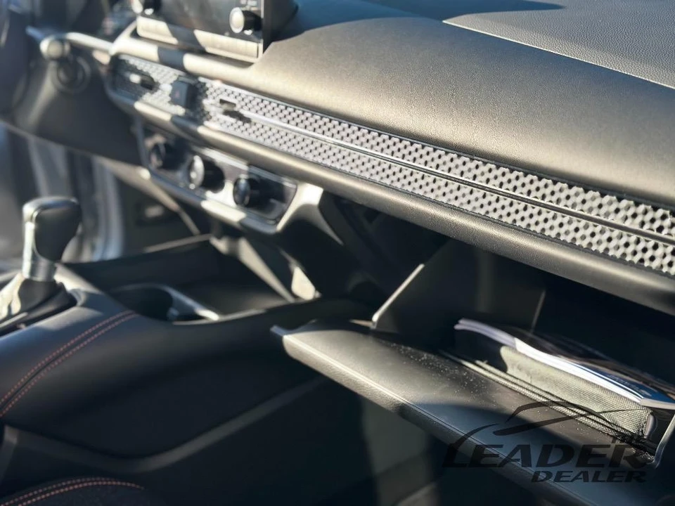 2023 Honda HR-V 3rd Gen - Image 12 of 17