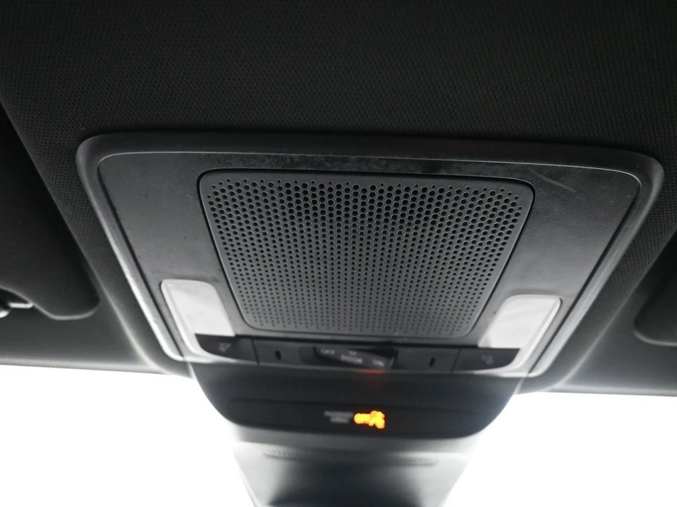 2023 Honda HR-V 3rd Gen - Image 17 of 21