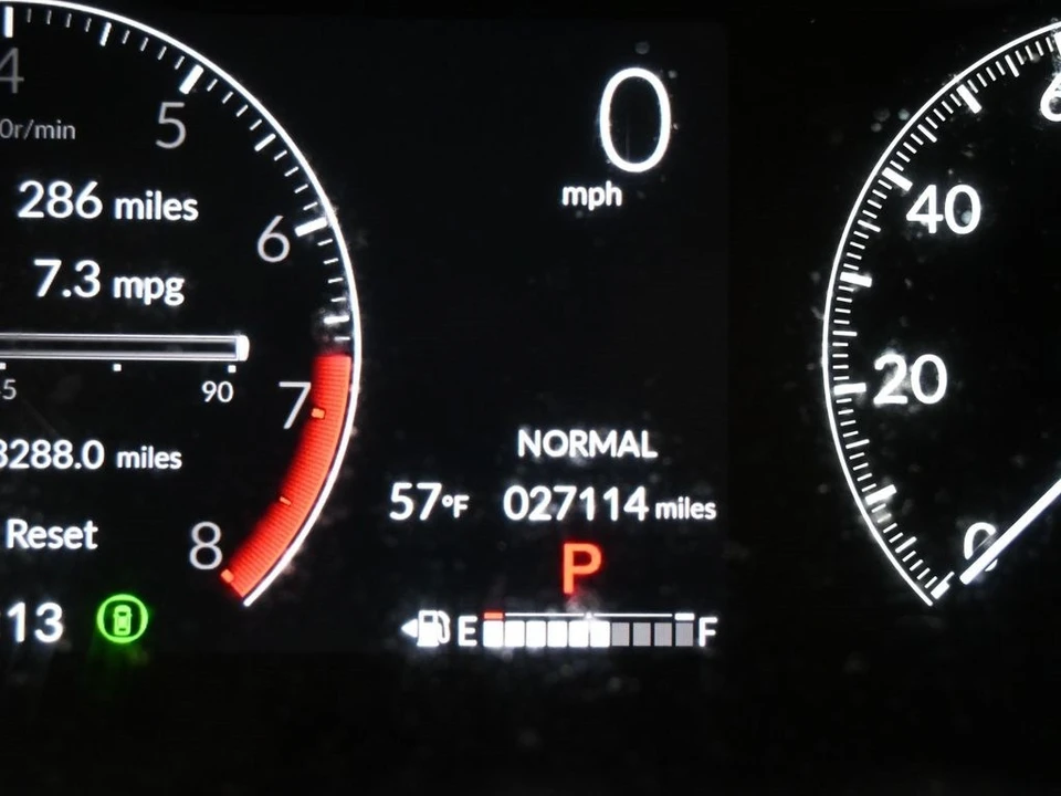 2023 Honda HR-V 3rd Gen - Image 16 of 21