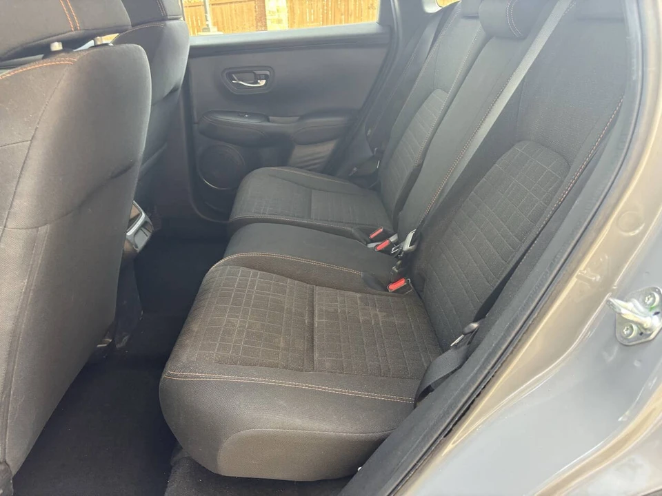 2023 Honda HR-V 3rd Gen - Image 15 of 16