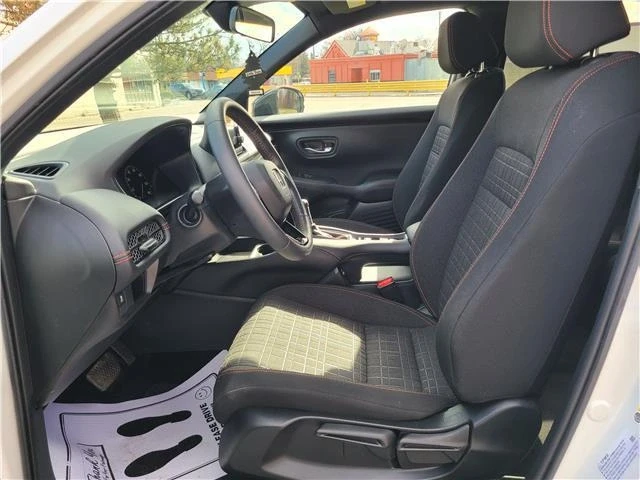 2023 Honda HR-V 3rd Gen - Image 10 of 21