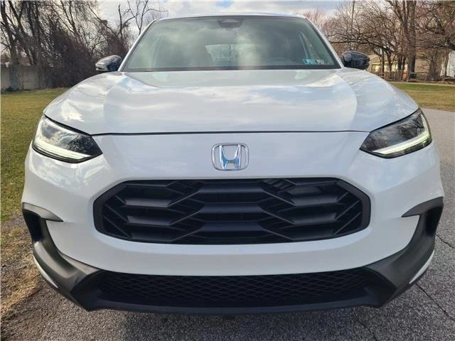 2023 Honda HR-V 3rd Gen - Image 8 of 21