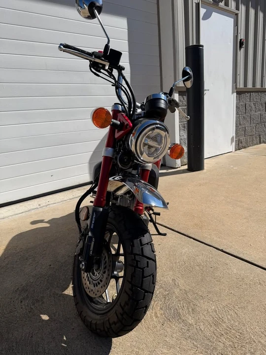 2023 Honda Motorcycles - Image 2 of 4