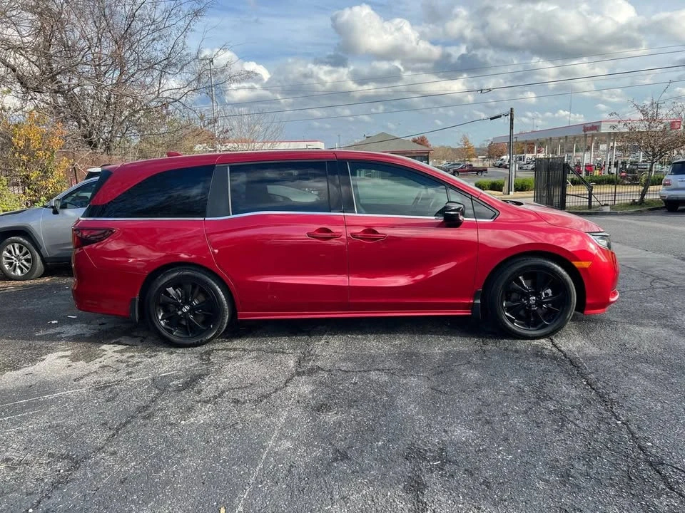 2023 Honda Odyssey - Image 5 of 14